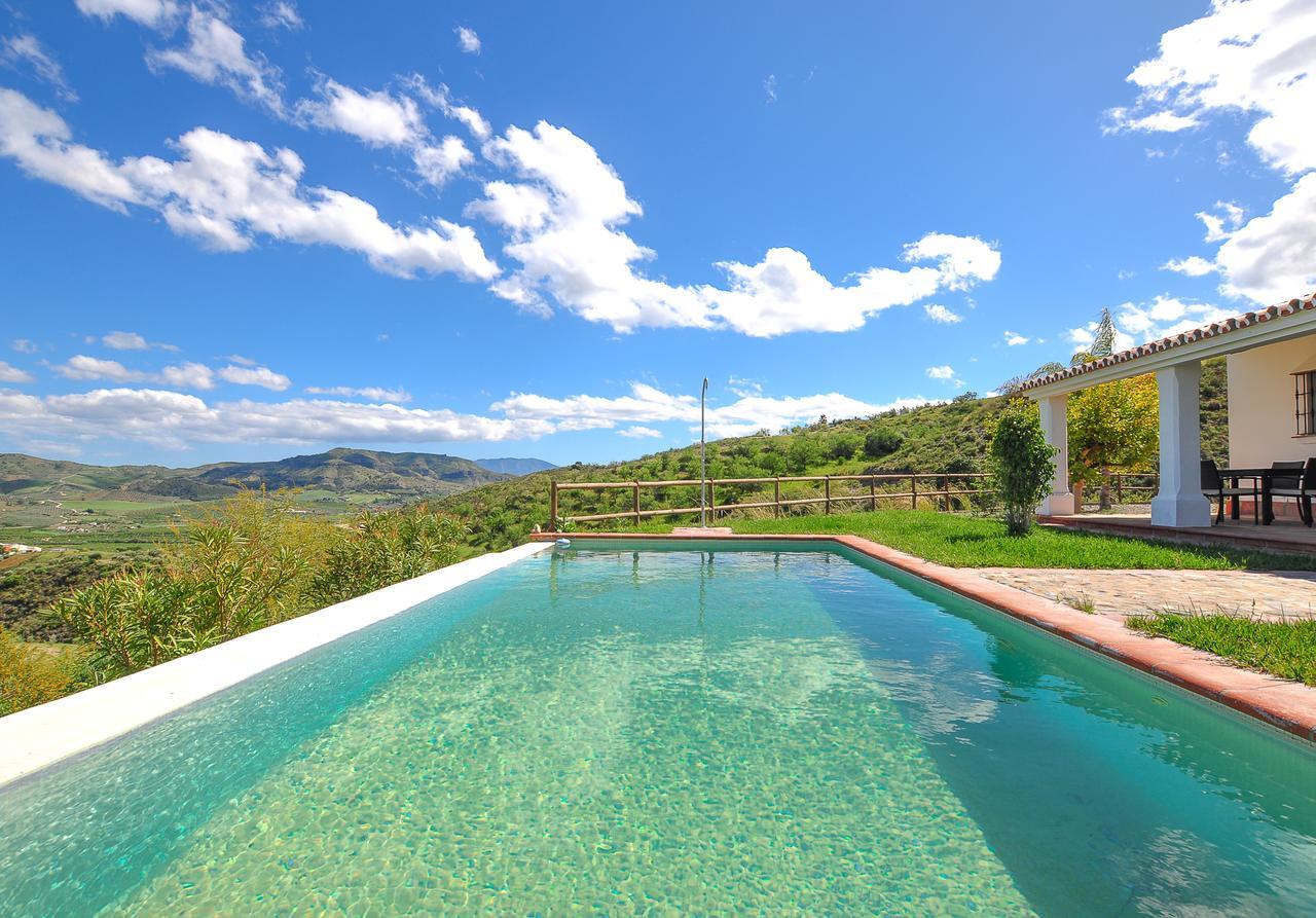 El Capricho Villa Rural Caminito Del Rey 埃尔乔罗 外观 照片